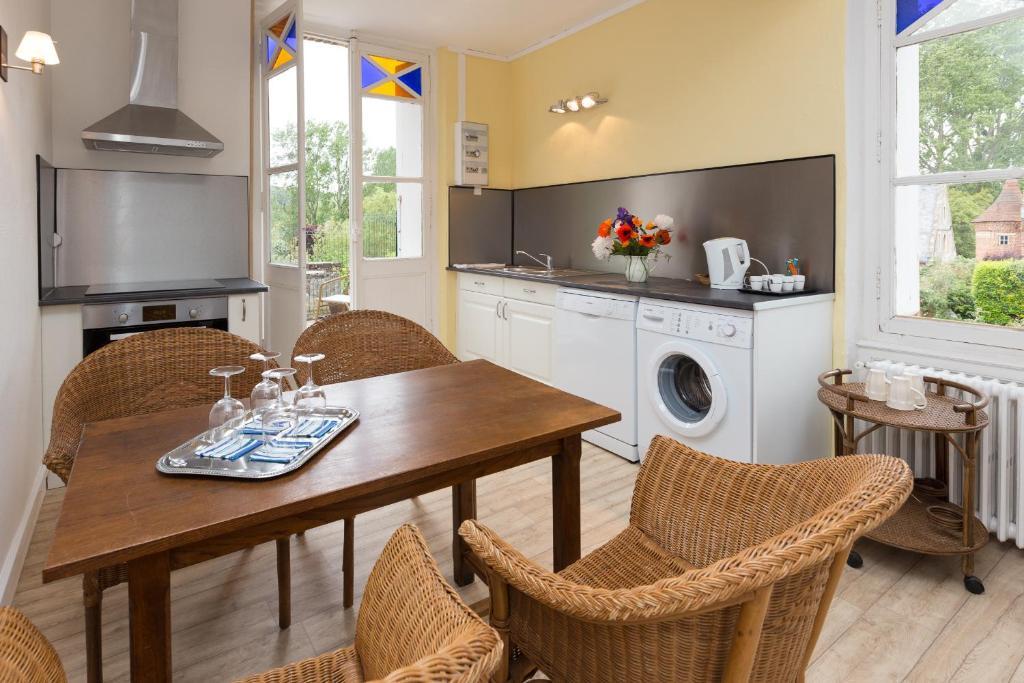 Arques-la-Bataille Auberge Du Manoir D'Archelles חדר תמונה